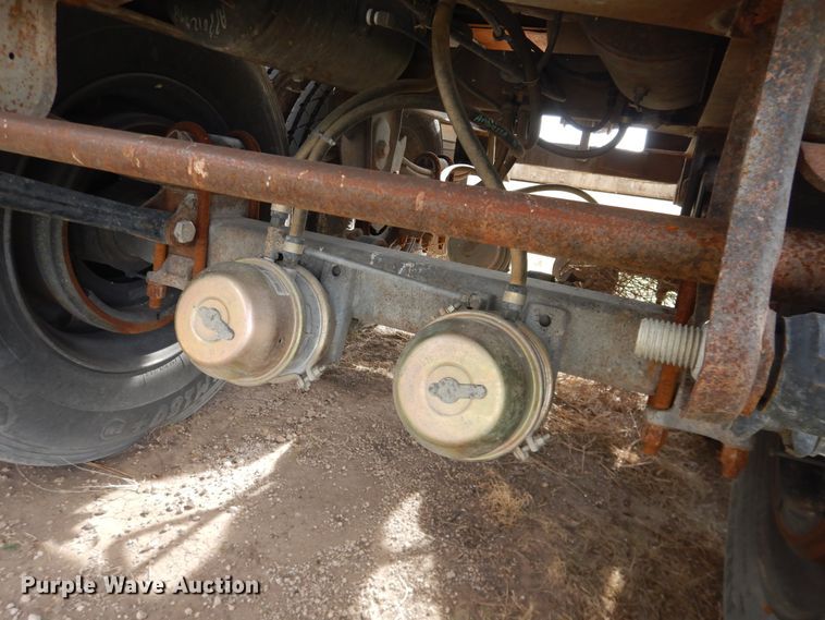 image for item DJ1246 1988 Walker  tank trailer