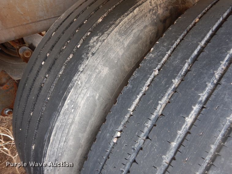 image for item DJ1246 1988 Walker  tank trailer