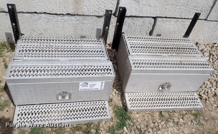 image for item DK4706 (2) toolboxes