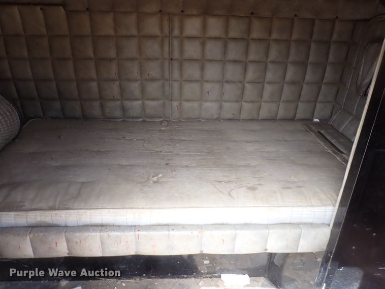 image for item DK4707 Sleeper