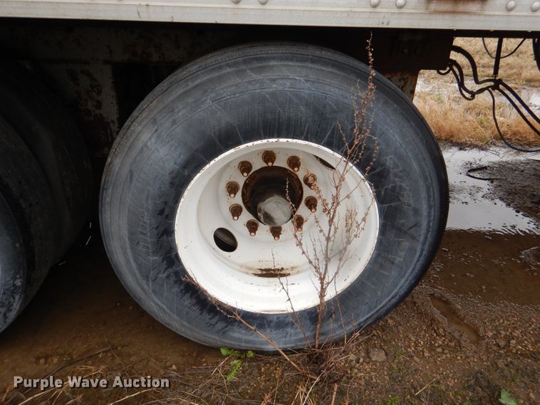 image for item DL2819 2003 Great Dane 7811TZ-1A 53  refrigerated van trailer