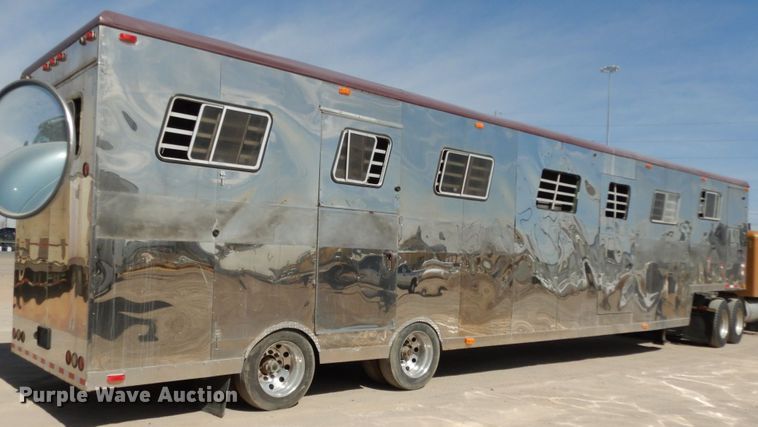 image for item DM2827 2005 Phoenix Coach Works horse trailer