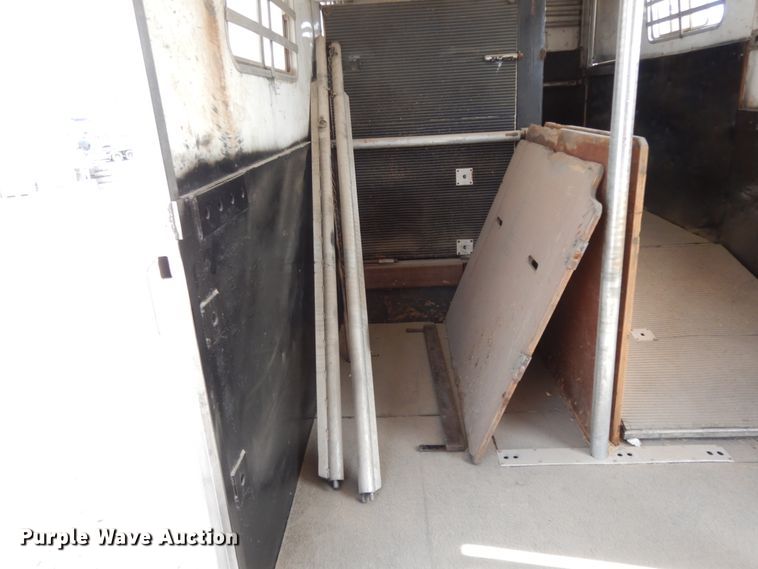 image for item DM2827 2005 Phoenix Coach Works horse trailer