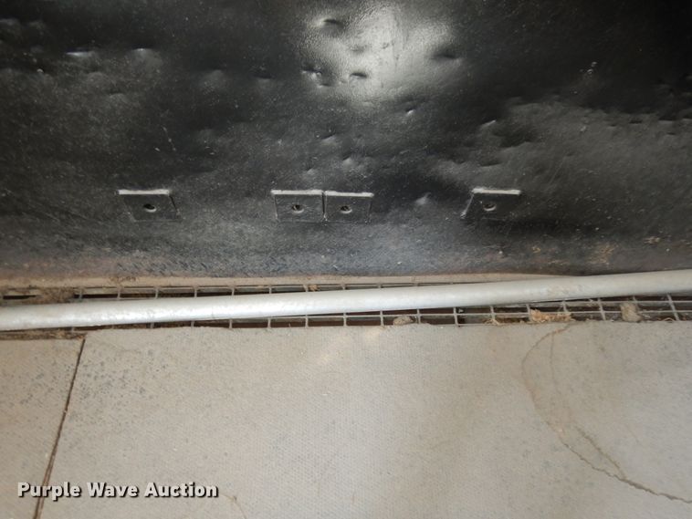 image for item DM2827 2005 Phoenix Coach Works horse trailer