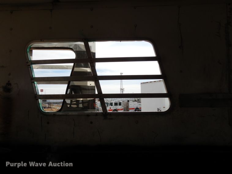 image for item DM2827 2005 Phoenix Coach Works horse trailer