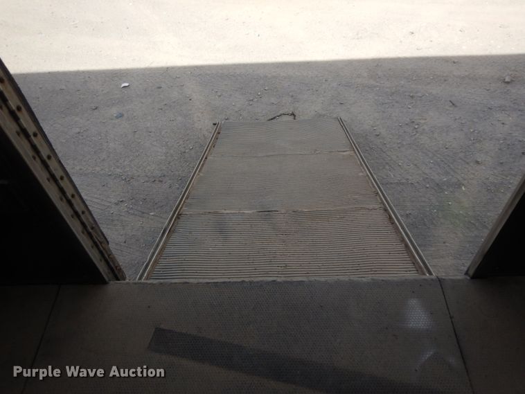 image for item DM2827 2005 Phoenix Coach Works horse trailer