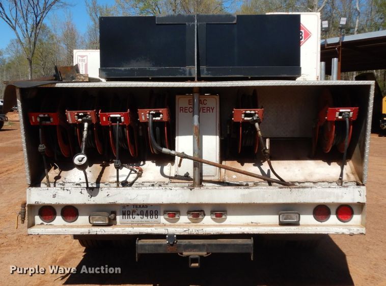 image for item DM2877 1991 International 7100  utility / service truck