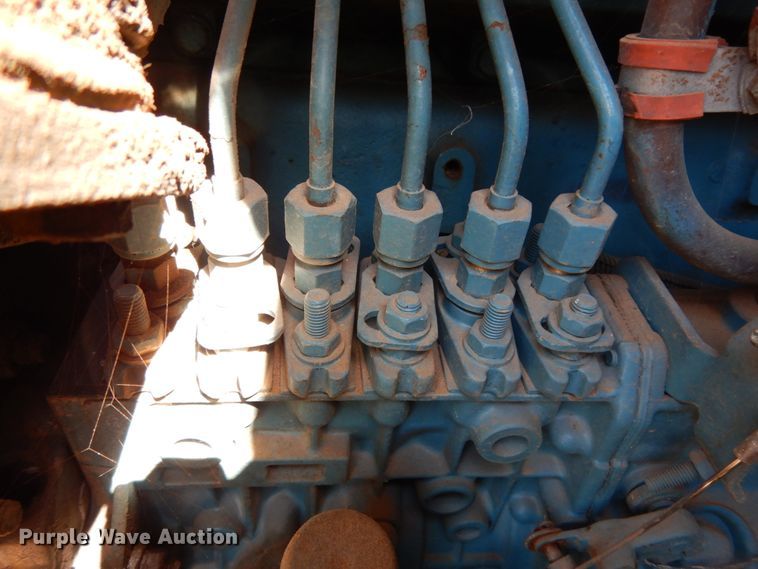 image for item DM2877 1991 International 7100  utility / service truck