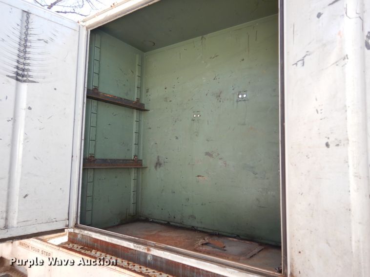 image for item DM2877 1991 International 7100  utility / service truck