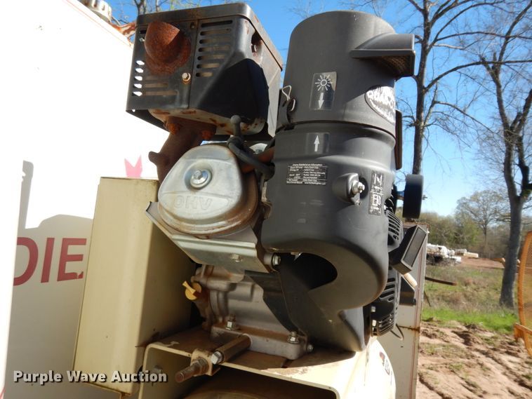 image for item DM2877 1991 International 7100  utility / service truck