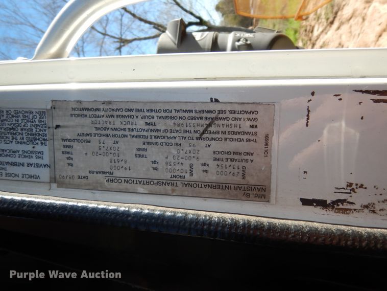 image for item DM2877 1991 International 7100  utility / service truck