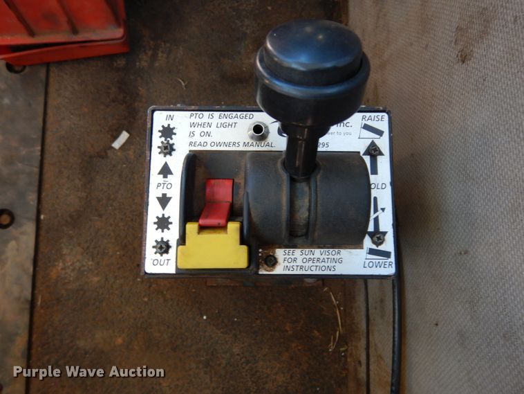 image for item DM2878 2001 Mack CH613  semi truck