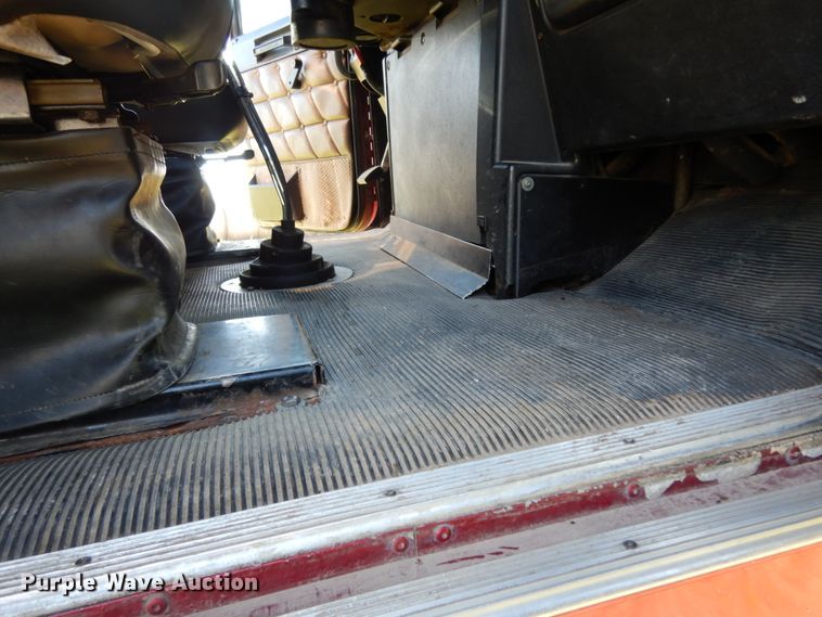 image for item DM2907 2006 Freightliner FLD 132XL Classic  semi truck