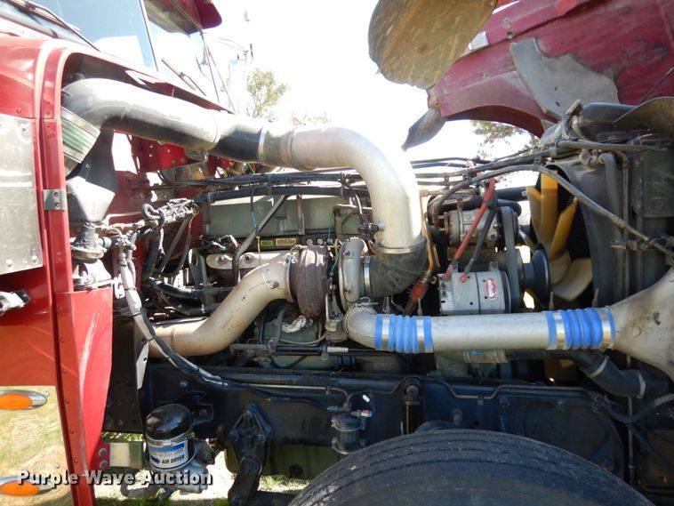 image for item DM2907 2006 Freightliner FLD 132XL Classic  semi truck