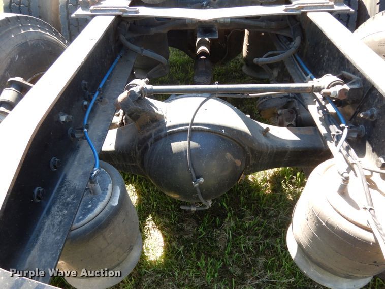 image for item DM2907 2006 Freightliner FLD 132XL Classic  semi truck