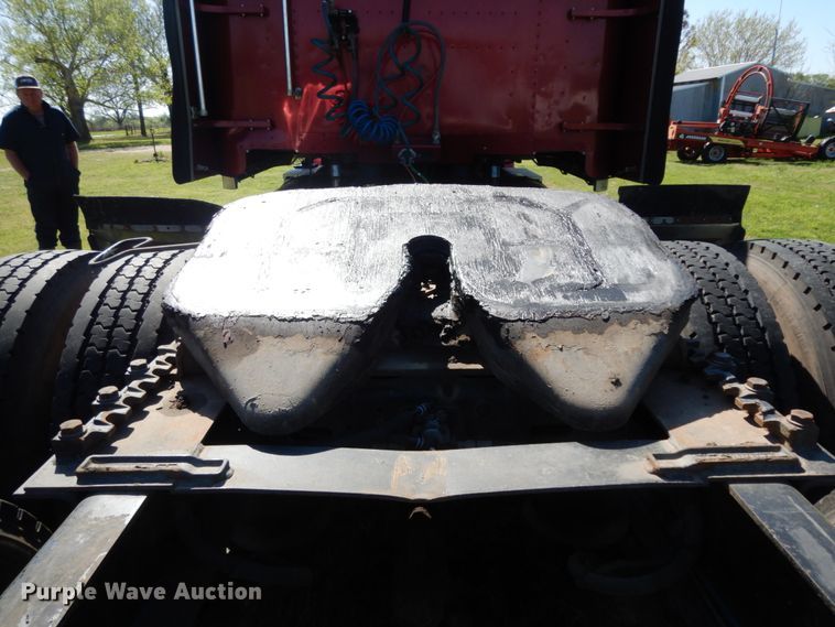 image for item DM2907 2006 Freightliner FLD 132XL Classic  semi truck