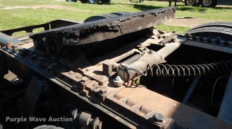 image for item DM2907 2006 Freightliner FLD 132XL Classic  semi truck