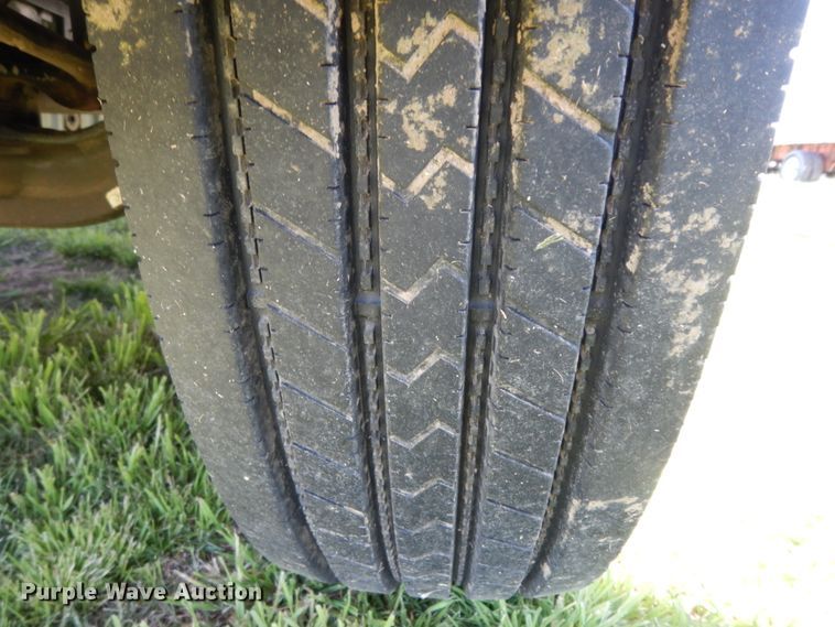 image for item DM2907 2006 Freightliner FLD 132XL Classic  semi truck