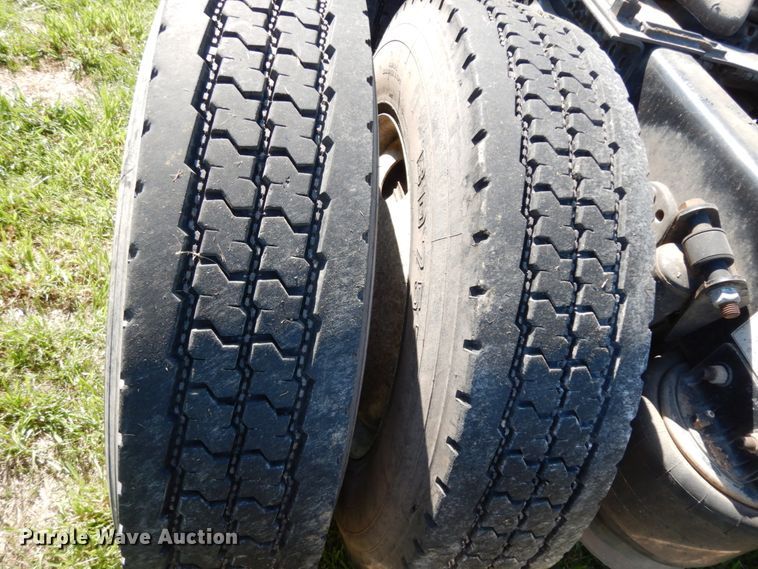 image for item DM2907 2006 Freightliner FLD 132XL Classic  semi truck