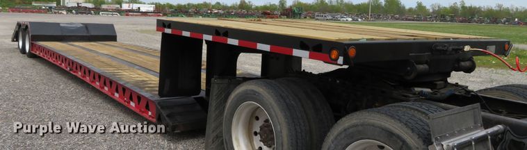 image for item DN5799 1995 Trail King TK60MG-482  lowboy equipment trailer