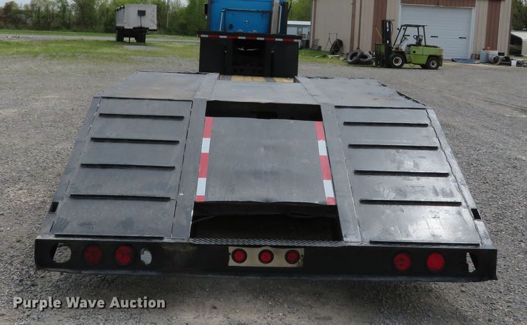 image for item DN5799 1995 Trail King TK60MG-482  lowboy equipment trailer