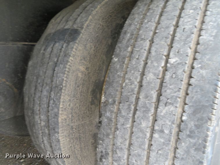 image for item DN5799 1995 Trail King TK60MG-482  lowboy equipment trailer