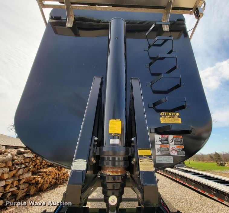 image for item FL9171 2019 Scrap Master EHRD40 end dump trailer