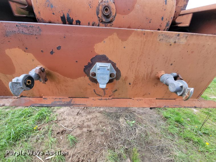 image for item FL9217 1986 Witco Challenger RG-40  lowboy equipment trailer