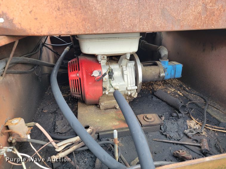 image for item FL9217 1986 Witco Challenger RG-40  lowboy equipment trailer