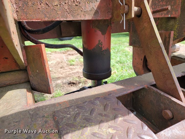 image for item FL9217 1986 Witco Challenger RG-40  lowboy equipment trailer