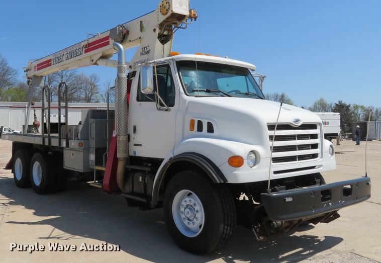 image for item FP9254 2000 Sterling L-Line  crane truck