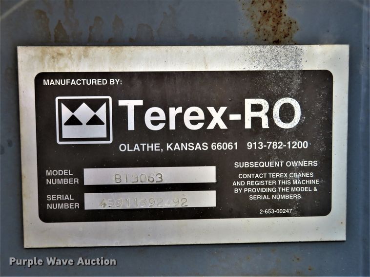 image for item FP9254 2000 Sterling L-Line  crane truck