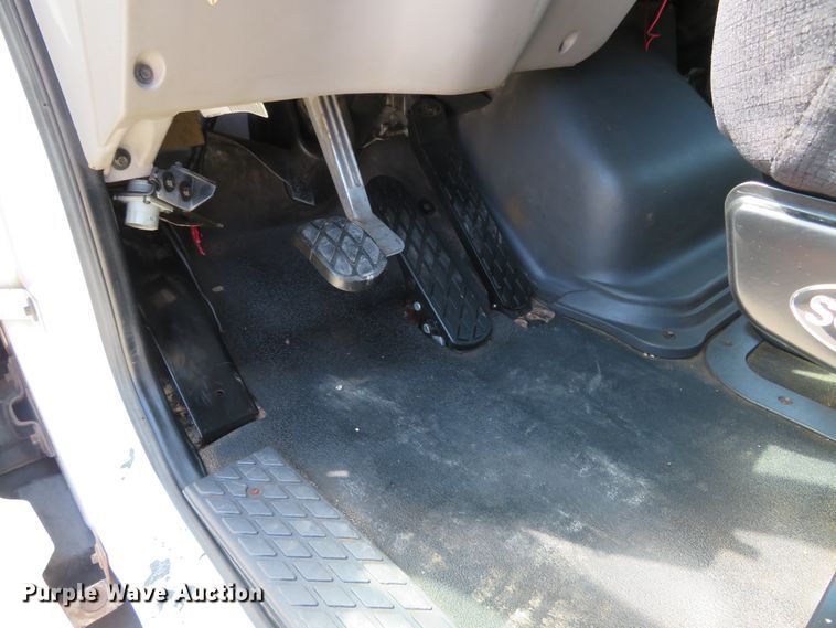 image for item FP9254 2000 Sterling L-Line  crane truck