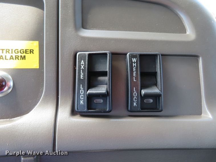 image for item FP9254 2000 Sterling L-Line  crane truck