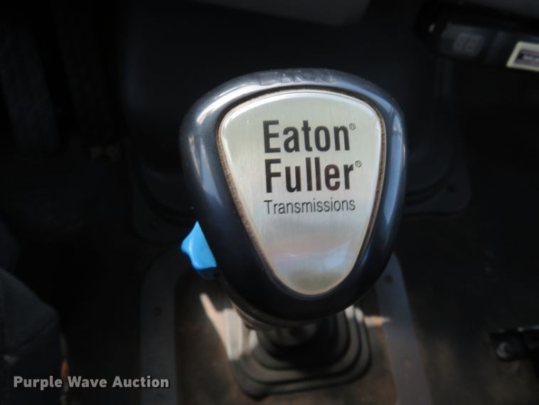 image for item FP9254 2000 Sterling L-Line  crane truck