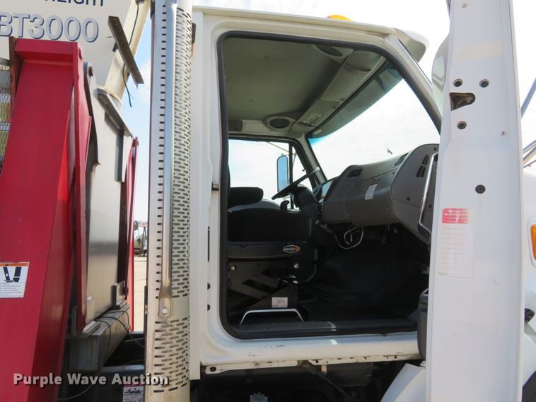 image for item FP9254 2000 Sterling L-Line  crane truck