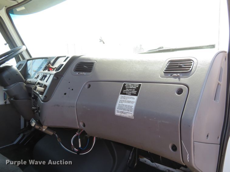 image for item FP9254 2000 Sterling L-Line  crane truck