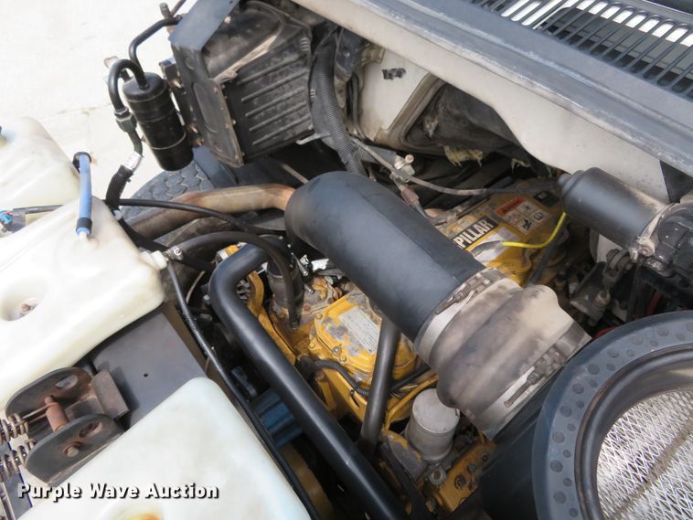 image for item FP9254 2000 Sterling L-Line  crane truck