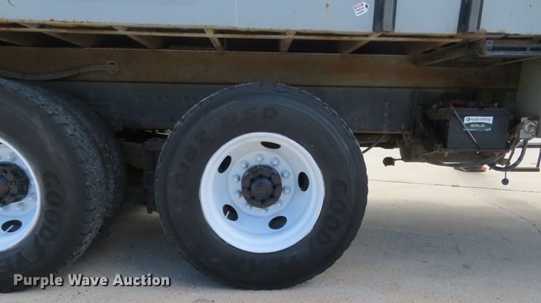 image for item FP9254 2000 Sterling L-Line  crane truck