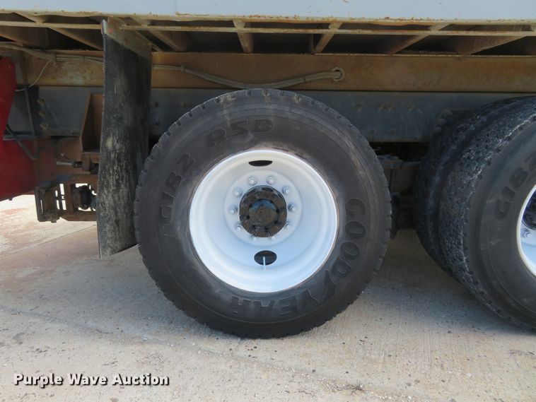 image for item FP9254 2000 Sterling L-Line  crane truck