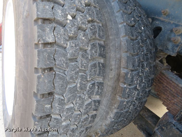 image for item FP9254 2000 Sterling L-Line  crane truck