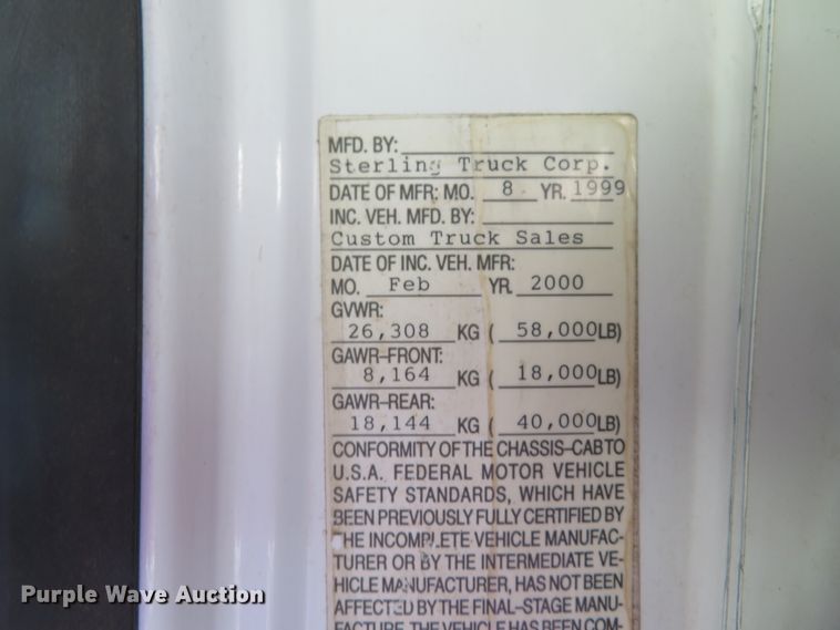 image for item FP9254 2000 Sterling L-Line  crane truck