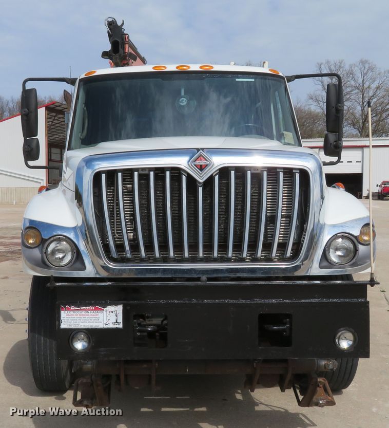 image for item FP9258 2009 International WorkStar 7400  utility / service truck