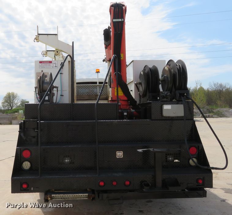 image for item FP9258 2009 International WorkStar 7400  utility / service truck