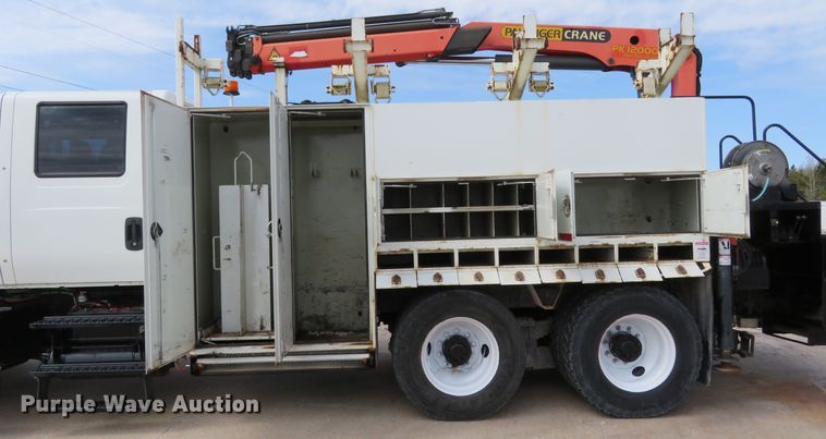 image for item FP9258 2009 International WorkStar 7400  utility / service truck