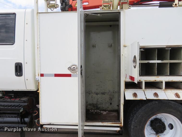 image for item FP9258 2009 International WorkStar 7400  utility / service truck