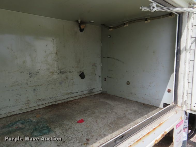 image for item FP9258 2009 International WorkStar 7400  utility / service truck