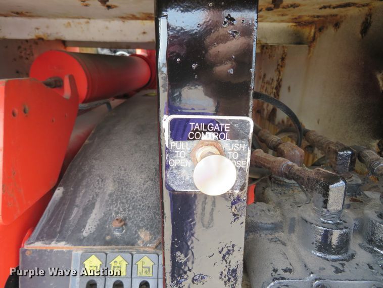 image for item FP9258 2009 International WorkStar 7400  utility / service truck