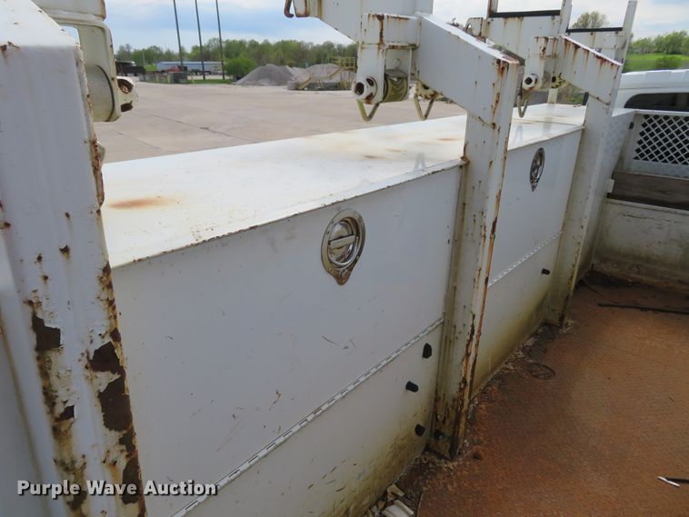 image for item FP9258 2009 International WorkStar 7400  utility / service truck