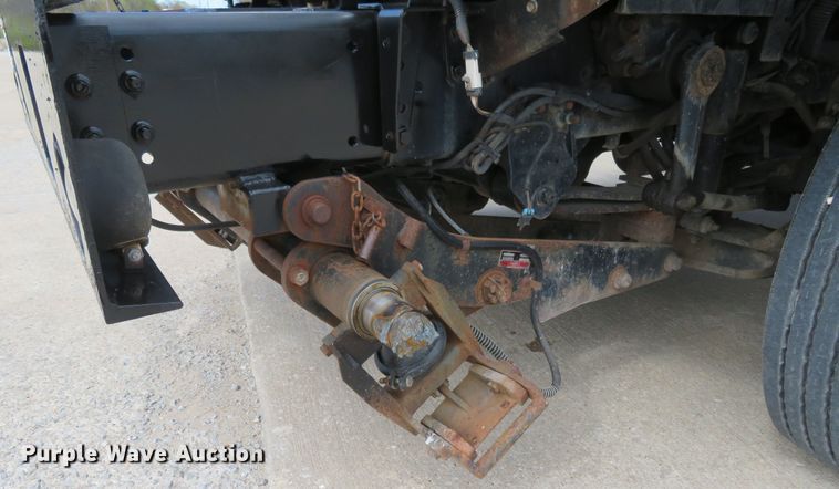 image for item FP9258 2009 International WorkStar 7400  utility / service truck